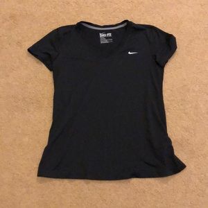Woman’s Nike Dri- fit Workout T-shirt Sz M
